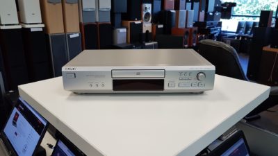 CD-mängija Sony CDP-XE220