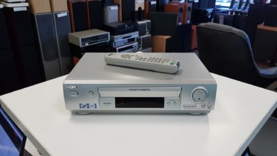 VHS mängija Sony SLV-SE220