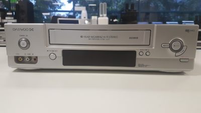 VHS mängija Daewoo SV-871
