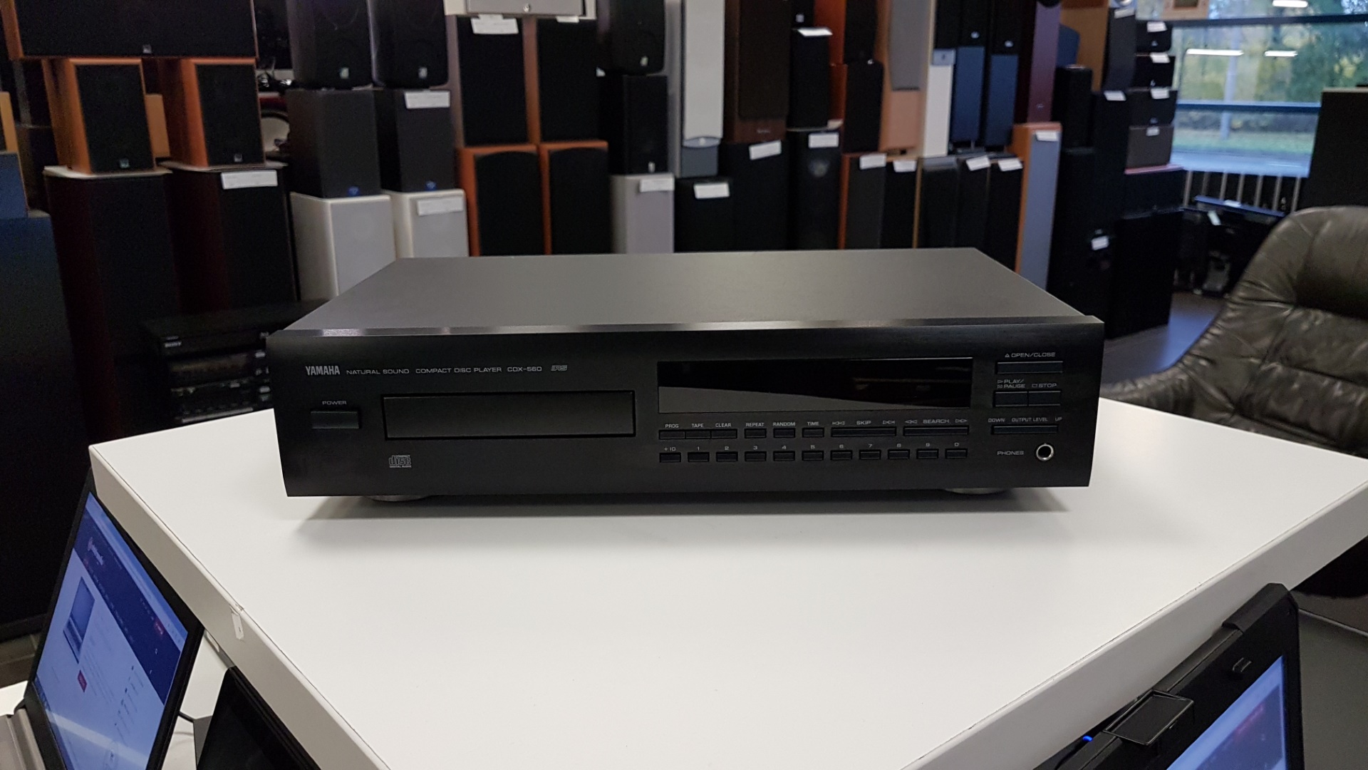 CD-mängija Yamaha CDX-560