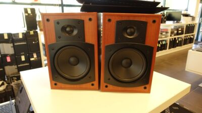 Jamo E530 riiulikõlarid