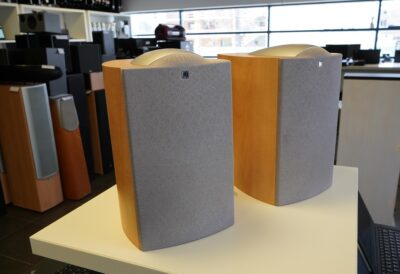 KEF Q1 riiulikõlarid