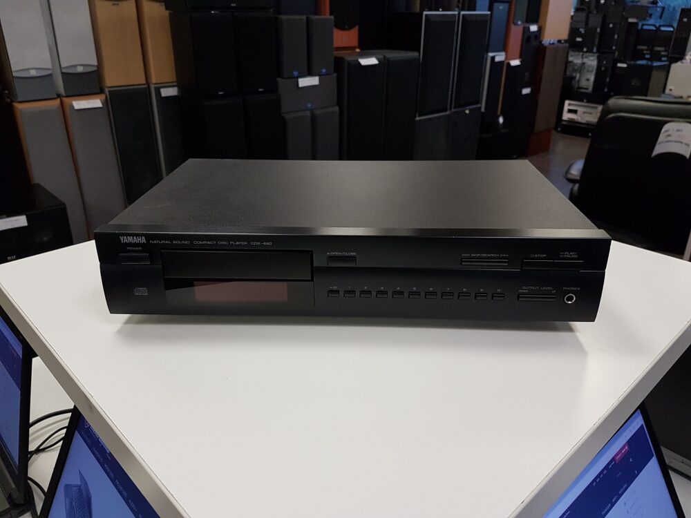 CD-mängija Yamaha CDX-480