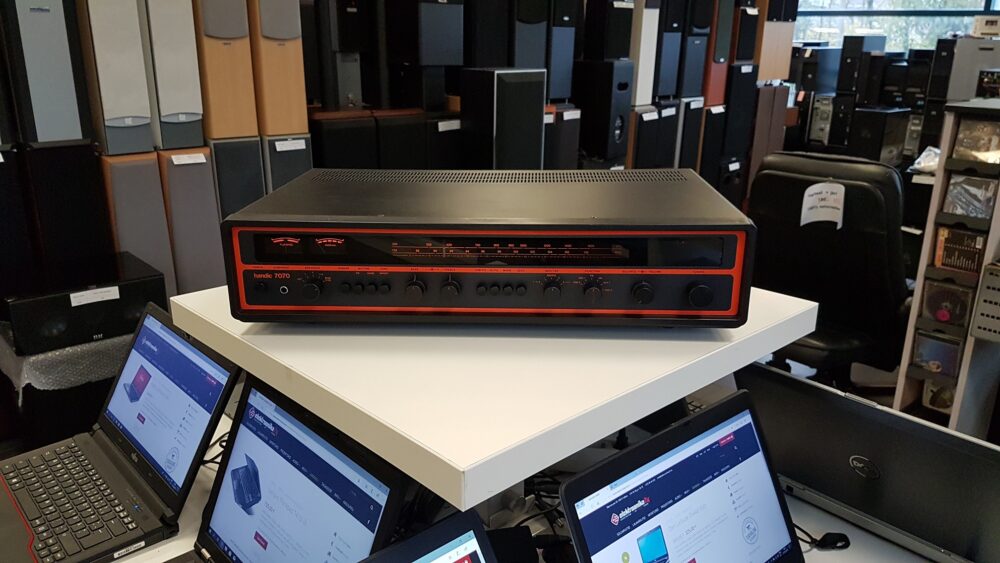 Stereo ressiiver Handic 7070