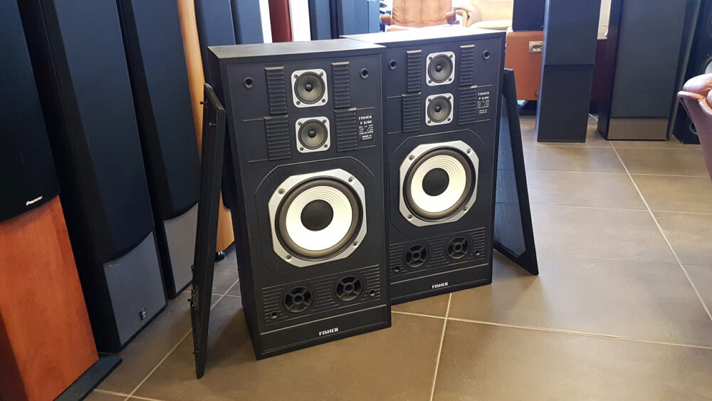 Retro kõlarid Fisher F3/90