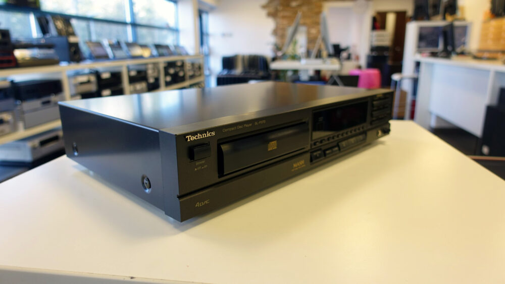 CD-mängija Technics SL-P370