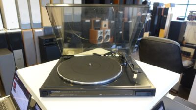 Vinüülimängija Kenwood KD-37R