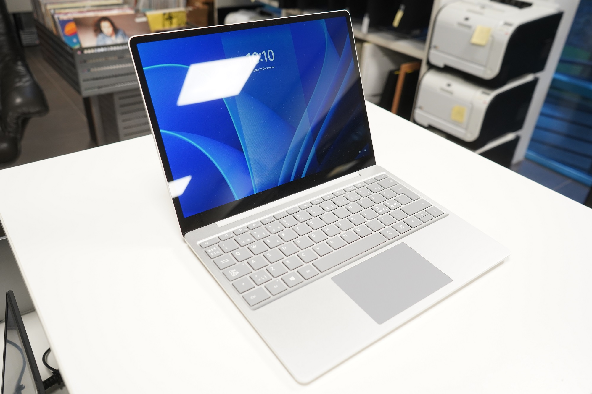 Microsoft Surface Go 1943, defektne - Image 4