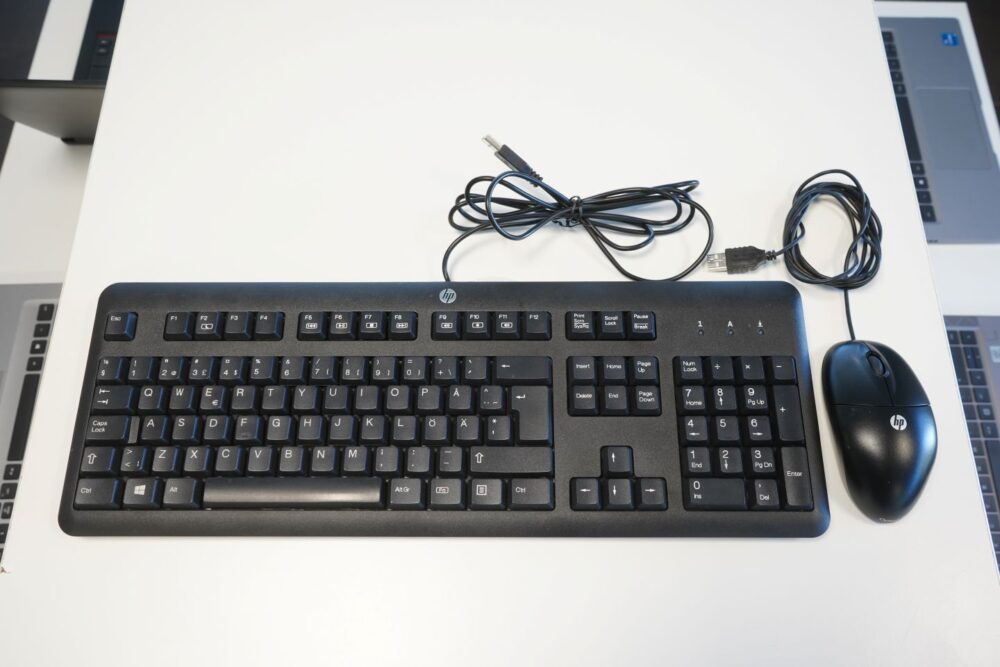 HP juhtmega klaviatuur ja hiir (kasutatud)