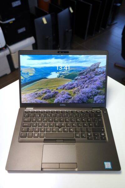 DELL Latitude 5400 i5 Soodne!