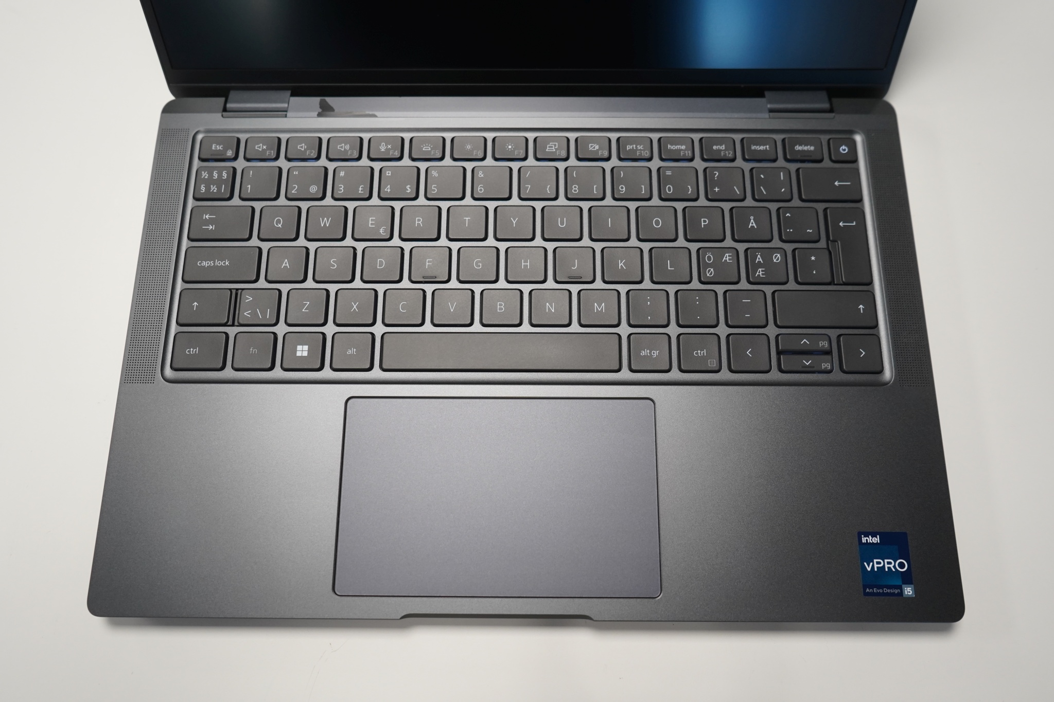 Dell Latitude 9430 - Image 3