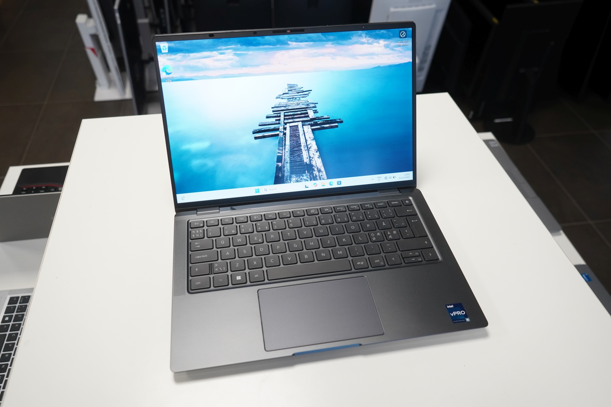 Dell Latitude 9430