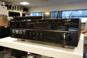 Yamaha HTR-3064 5.1 ressiiver
