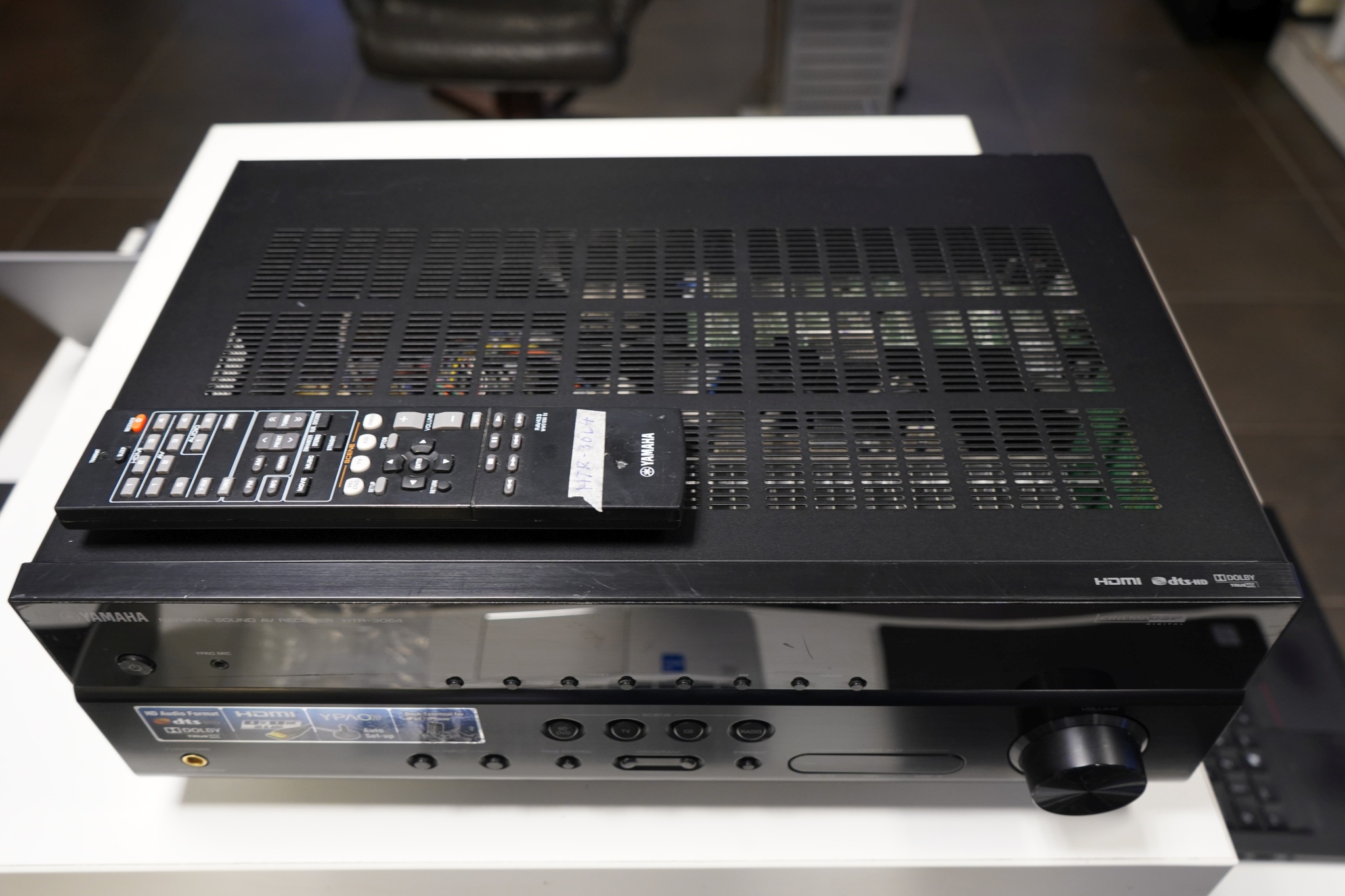 Yamaha HTR-3064 5.1 ressiiver - Image 2