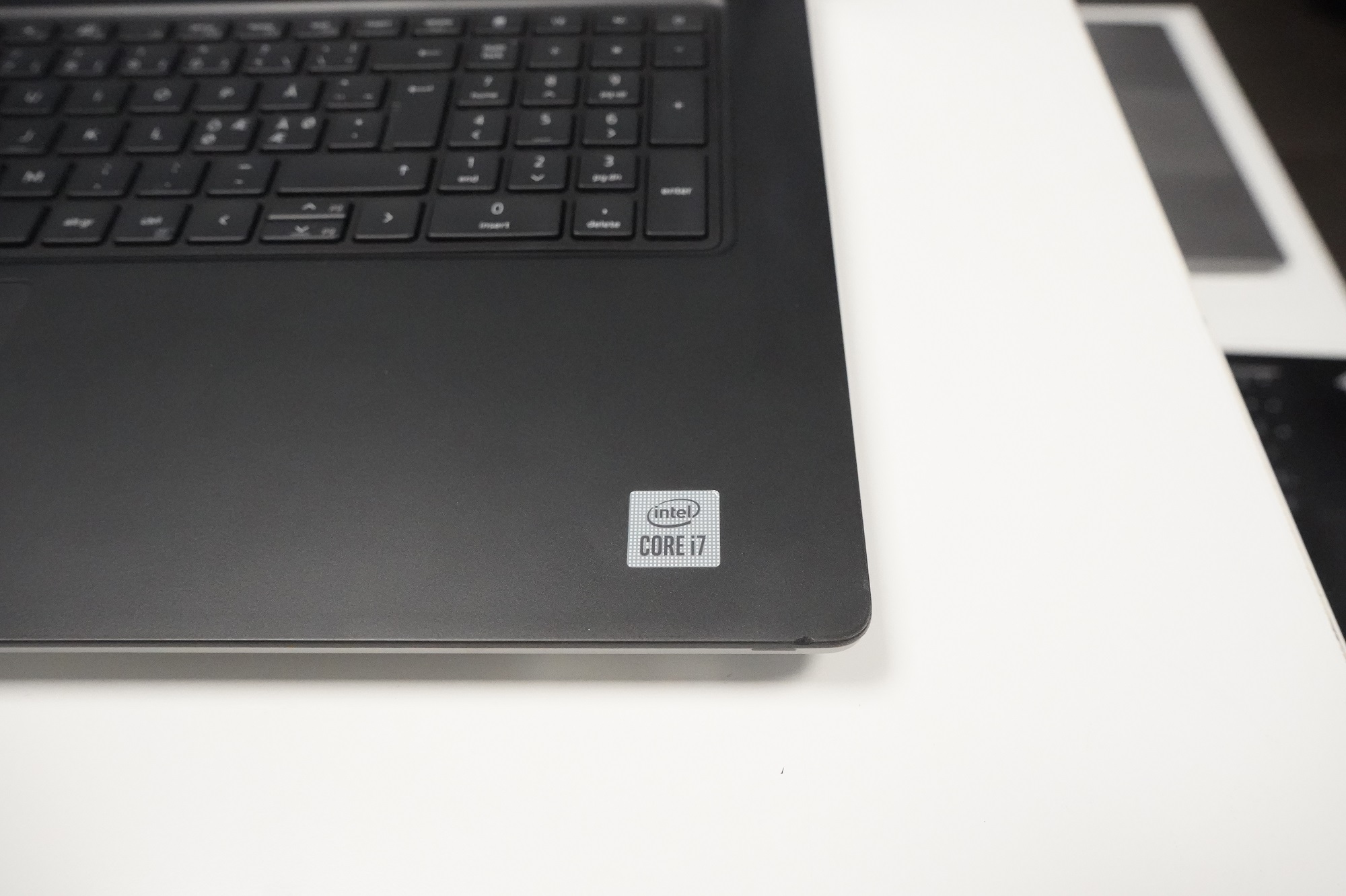 Dell Precision 7750 - Image 5